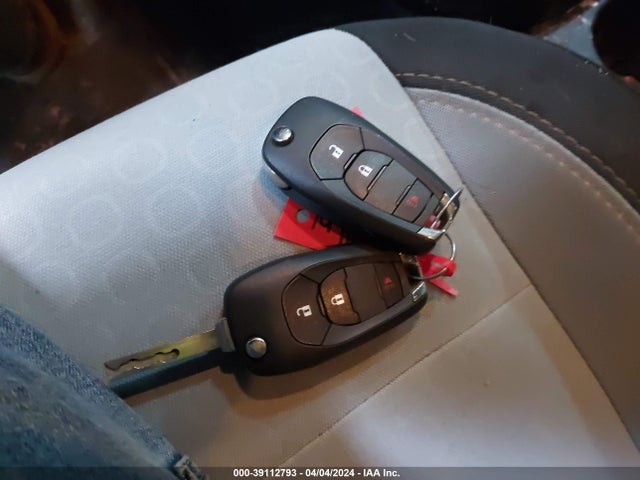 Chevrolet TRAX LS 2019 3GNCJNSB4KL259433 Image 11