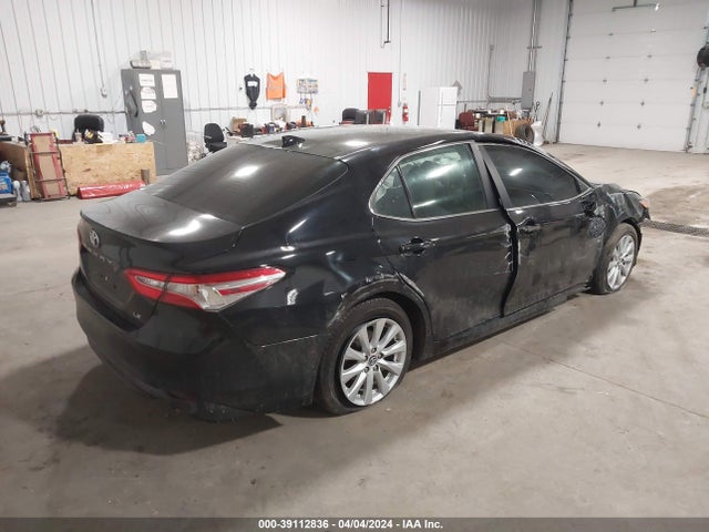 Toyota CAMRY LE 2020 4T1C11AK3LU880944 Image 4