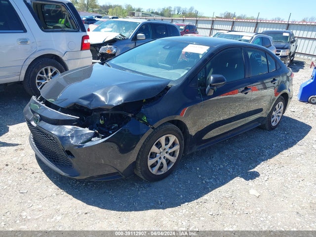 Toyota COROLLA LE 2021 JTDEPMAE7MJ147743 Image 2