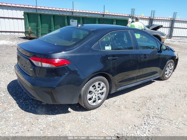 Toyota COROLLA LE 2021 JTDEPMAE7MJ147743 Image 4