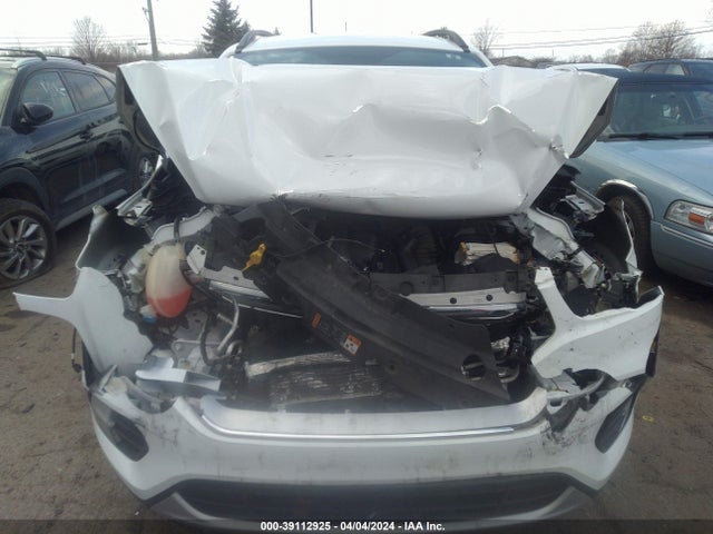 Ford ESCAPE SE 2017 1FMCU0G91HUE57227 Image 6