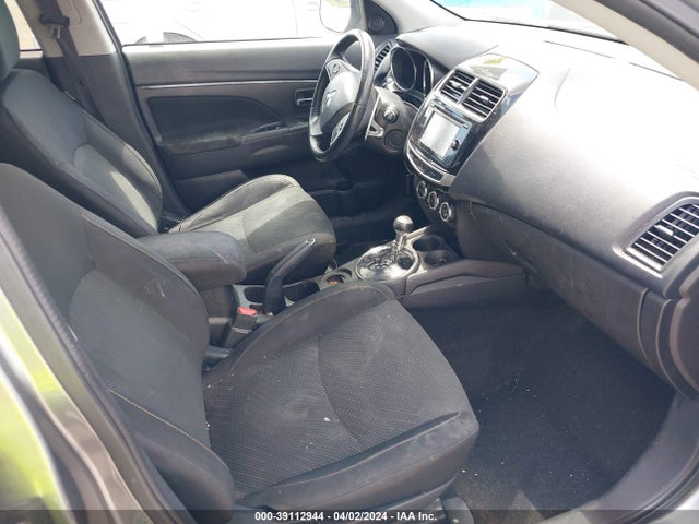 4A4AP4AU0FE050541 Mitsubishi Outlander Sport Se
