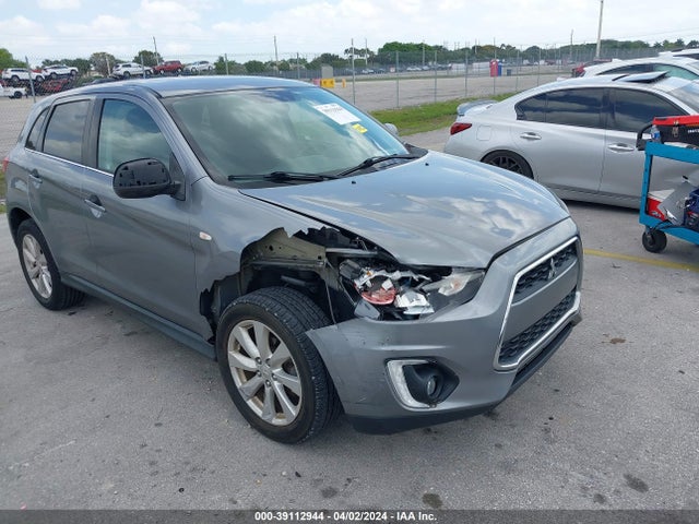 4A4AP4AU0FE050541 Mitsubishi Outlander Sport Se