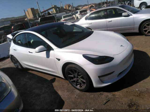 39112972 :رقم المزاد ، 5YJ3E1EA9NF345154 vin ، 2022 Tesla Model 3 Rear-wheel Drive مزاد بيع