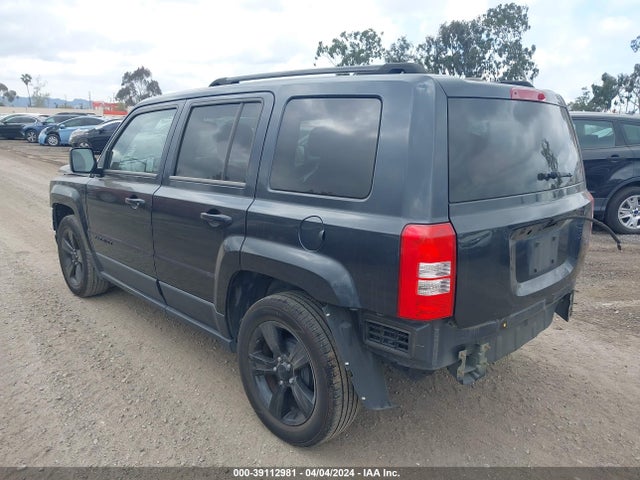 Jeep Patriot Altitude 2014 1C4NJPBA6ED692461 Image 3