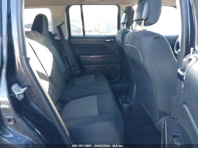 Jeep Patriot Altitude 2014 1C4NJPBA6ED692461 Image 8