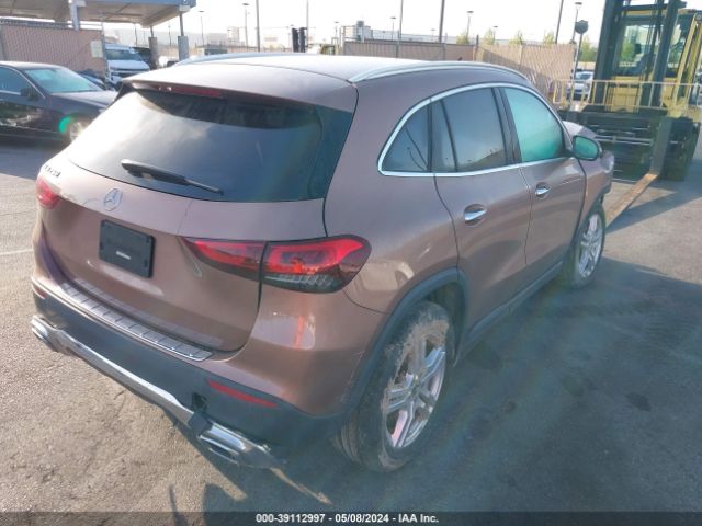 W1N4N4GB6NJ396074 Mercedes-Benz GLA 250