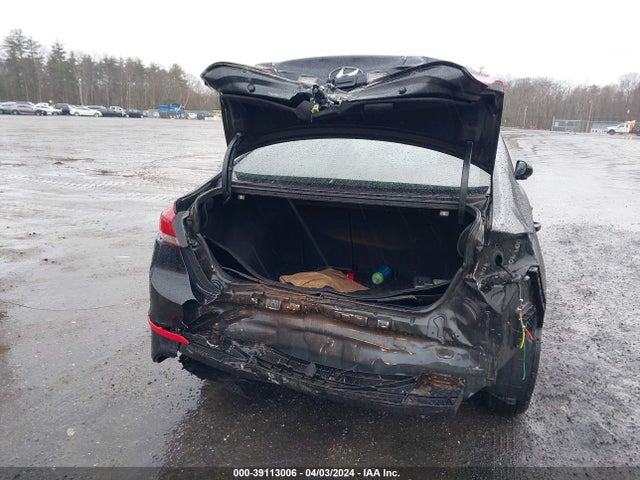 Hyundai ELANTRA SE 2017 5NPD84LF5HH025833 Image 6