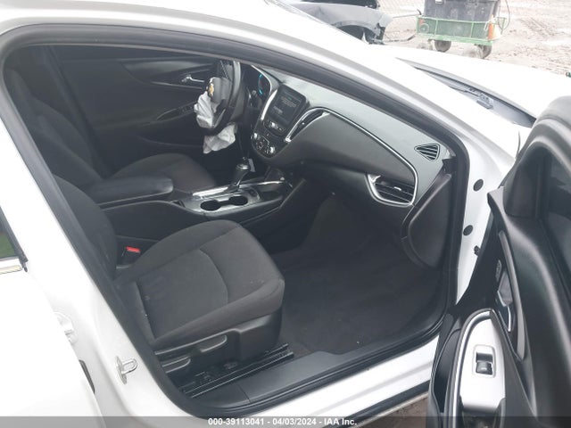 Chevrolet MALIBU LT 2018 1G1ZD5ST4JF171731 Image 5