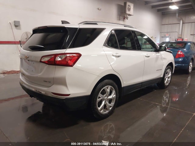 Chevrolet EQUINOX LT 2019 2GNAXVEX1K6100533 Image 4
