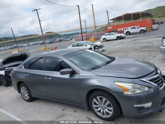 Nissan Altima 2.5 S 2015 1N4AL3AP8FC233565 Image 13