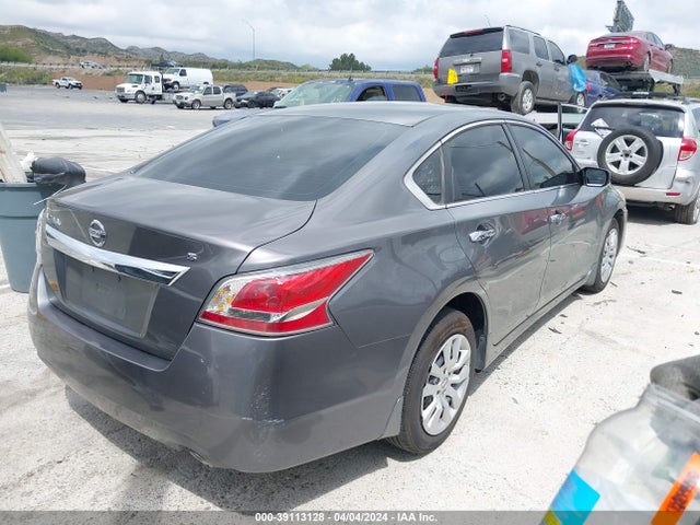Nissan Altima 2.5 S 2015 1N4AL3AP8FC233565 Image 4