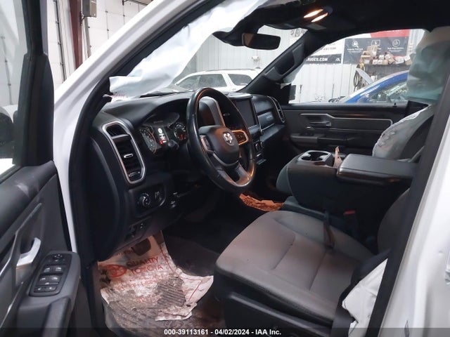 1C6RRFMG9NN476501 RAM 1500 Big Horn  4x4 6'4 Box