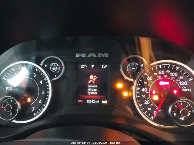 1C6RRFMG9NN476501 RAM 1500 Big Horn  4x4 6'4 Box