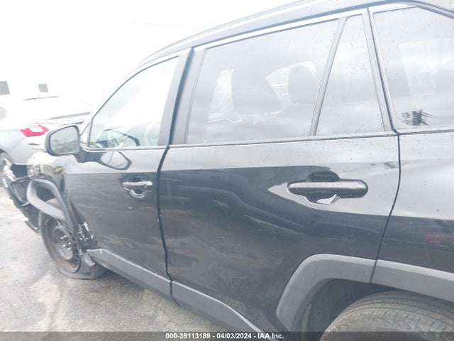 Toyota RAV4 LE 2019 2T3H1RFV9KW007700 Image 14