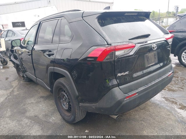 Toyota RAV4 LE 2019 2T3H1RFV9KW007700 Image 3