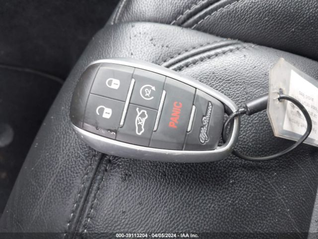 2022 ALFA ROMEO STELVIO ZASPAKAN9N7D28217 Photo 10