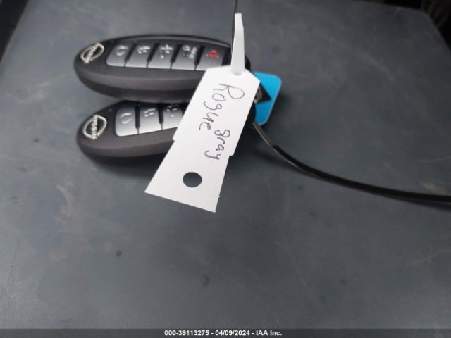 JN8BT3DC3NW119515 Nissan Rogue Platinum Fwd