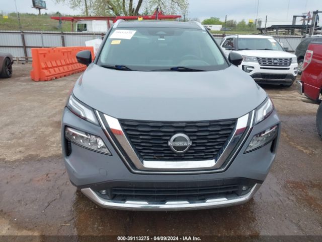 JN8BT3DC3NW119515 Nissan Rogue Platinum Fwd