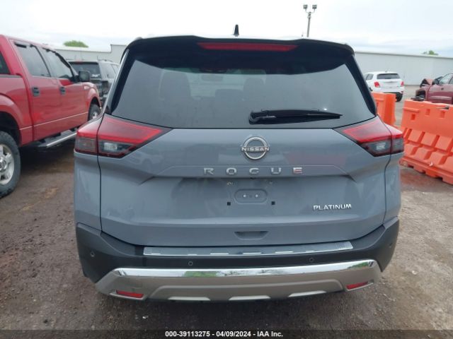 JN8BT3DC3NW119515 Nissan Rogue Platinum Fwd