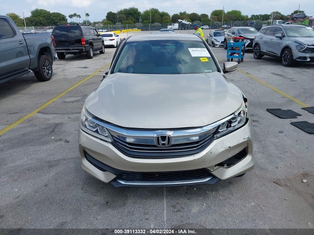 Honda ACCORD LX 2017 1HGCR2F32HA180976 Image 12