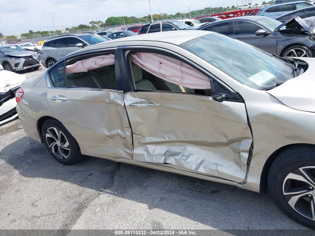 Honda ACCORD LX 2017 1HGCR2F32HA180976 Image 6