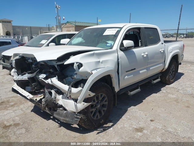 Toyota Tacoma Sr5 V6 2023 3TYAZ5CN4PT040429 Image 2