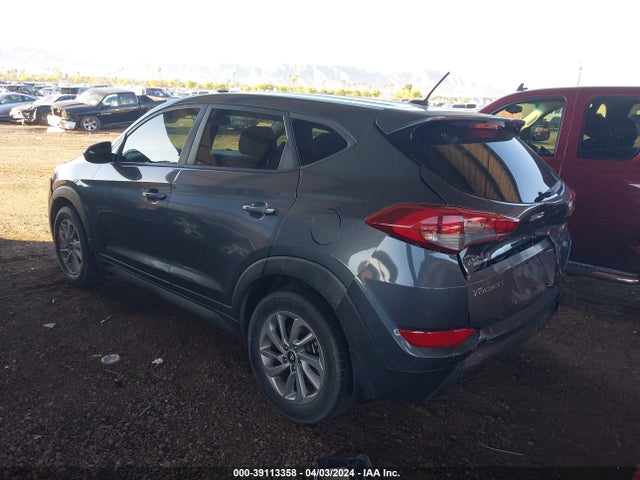 Hyundai TUCSON SE 2017 KM8J23A47HU396199 Image 3
