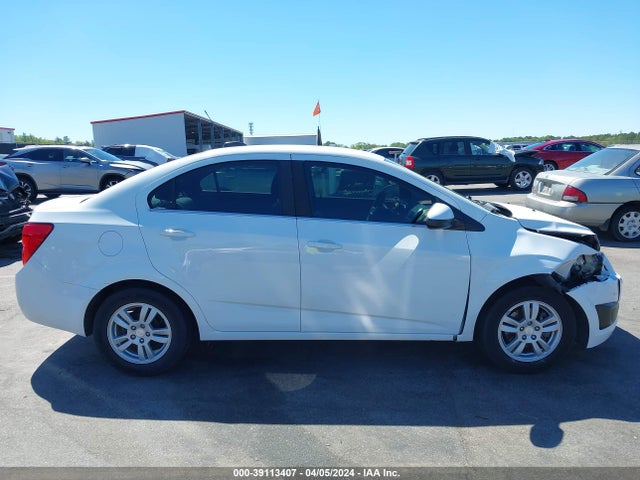 Chevrolet Sonic Lt Auto 2016 1G1JC5SH8G4121124 Image 13