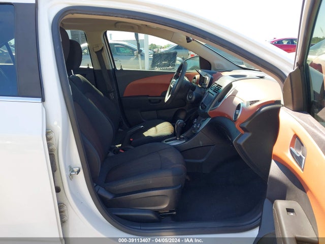 Chevrolet Sonic Lt Auto 2016 1G1JC5SH8G4121124 Image 5