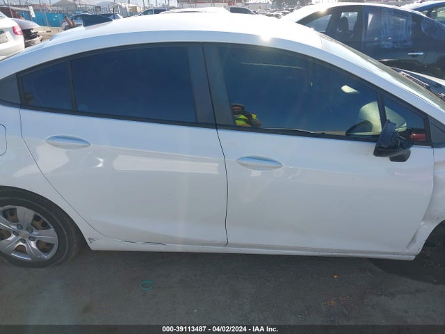 Chevrolet Cruze Ls Auto 2016 1G1BC5SM1G7233845 Image 13