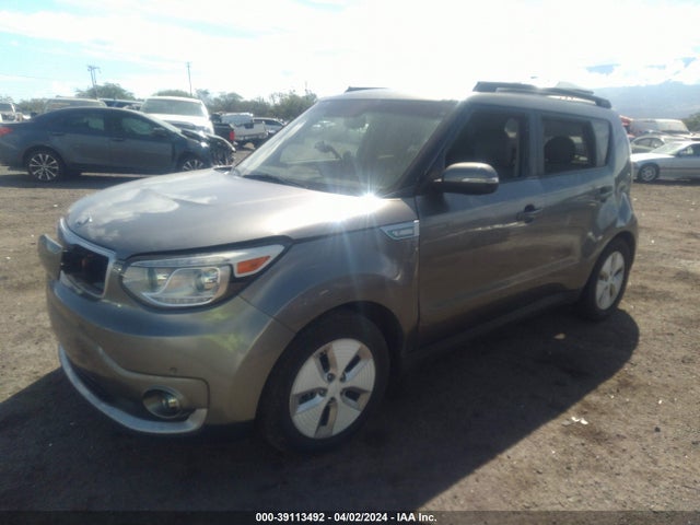KIA Soul Ev + 2015 KNDJX3AE4F7001535 Image 2