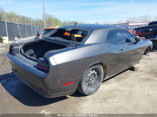 Dodge Challenger 392 Hemi Scat Pack Shaker 2016 2C3CDZFJ8GH315581 Image 4