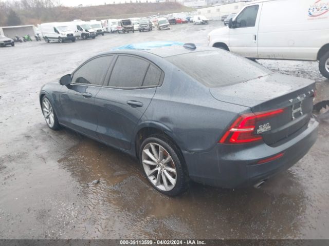 7JRA22TK3LG064229 Volvo S60 T6 Momentum