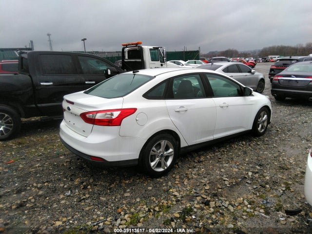 Ford FOCUS SE 2014 1FADP3F23EL226889 Image 4