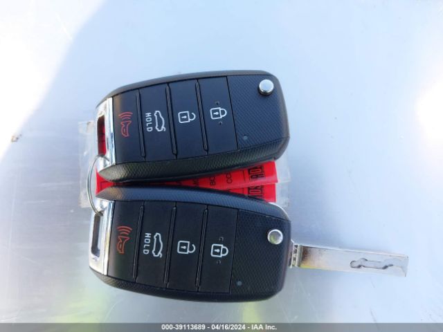 5XXGT4L10JG231837 KIA Optima Lx Turbo