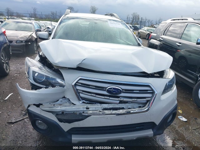 Subaru Outback 2.5i Limited 2015 4S4BSBLCXF3260560 Image 12
