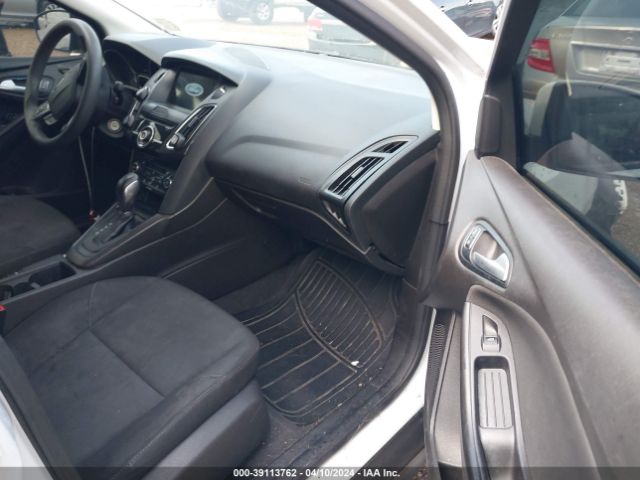 1FADP3H20HL220081 Ford FOCUS SEL