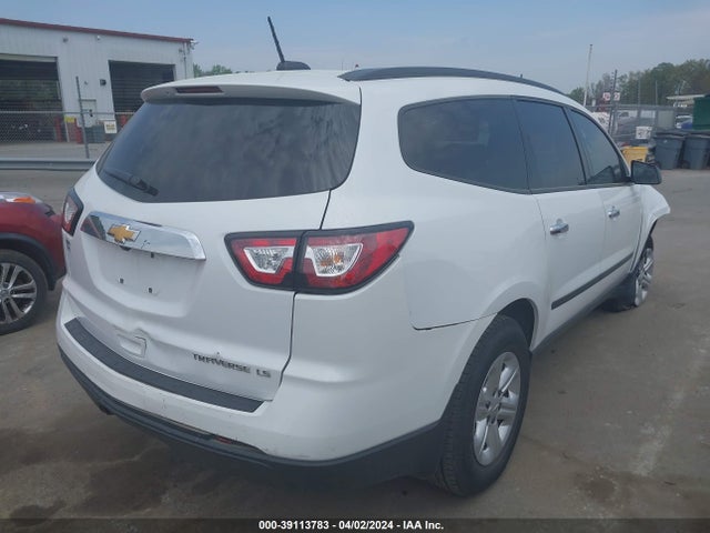 Chevrolet Traverse Ls 2016 1GNKRFEDXGJ252346 Image 4