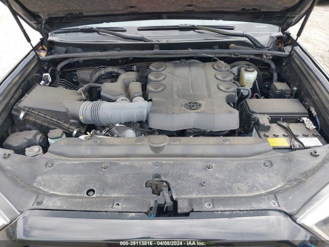 Toyota 4RUNNER SR5 2022 JTEEU5JR3N5261181 Image 10