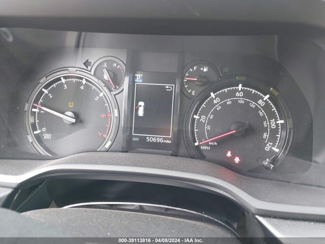 Toyota 4RUNNER SR5 2022 JTEEU5JR3N5261181 Image 7