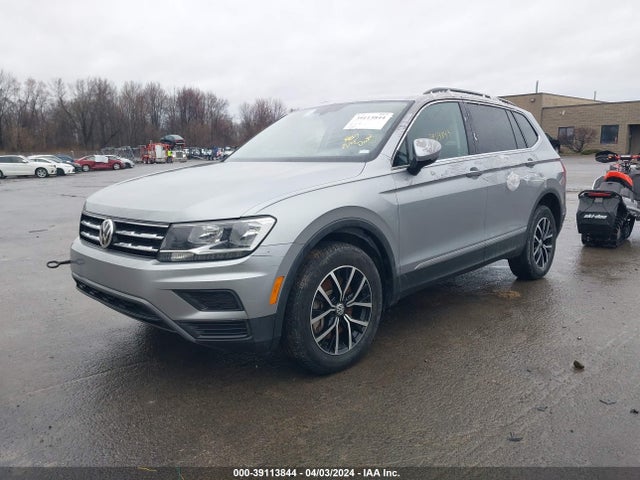 3VV3B7AX3MM056143 Volkswagen Tiguan 2.0t Se/2.0t Se R-line Black/2.0t Sel