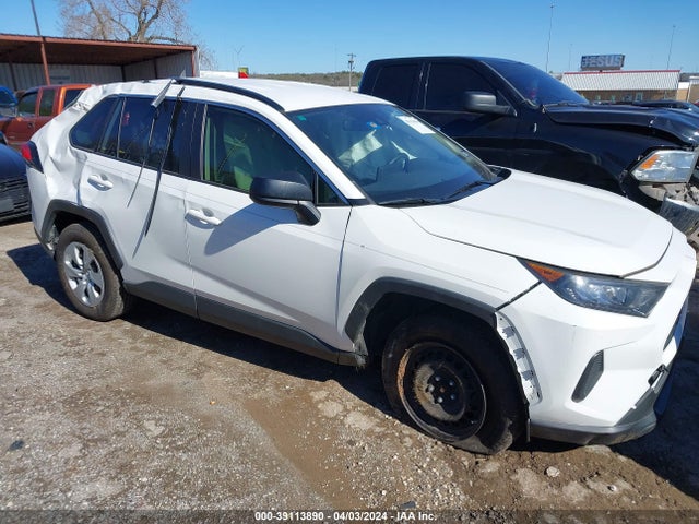 Toyota RAV4 LE 2019 JTMH1RFV9KJ009655 Image 14