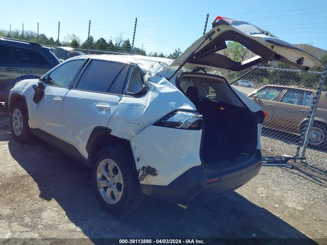 Toyota RAV4 LE 2019 JTMH1RFV9KJ009655 Image 3