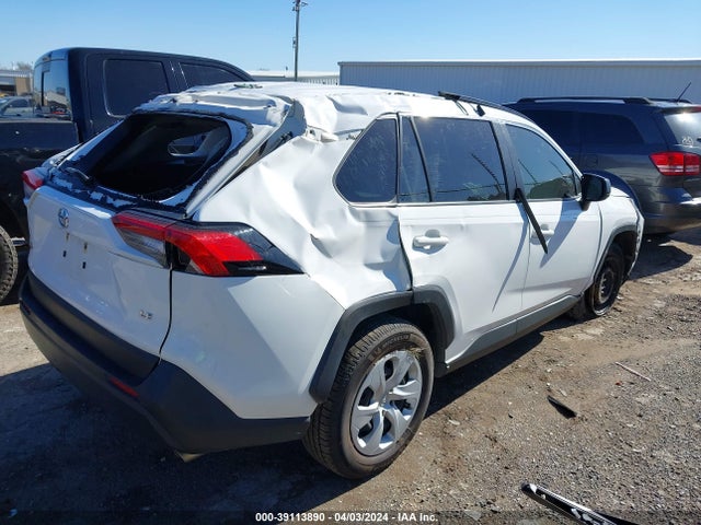 Toyota RAV4 LE 2019 JTMH1RFV9KJ009655 Image 4