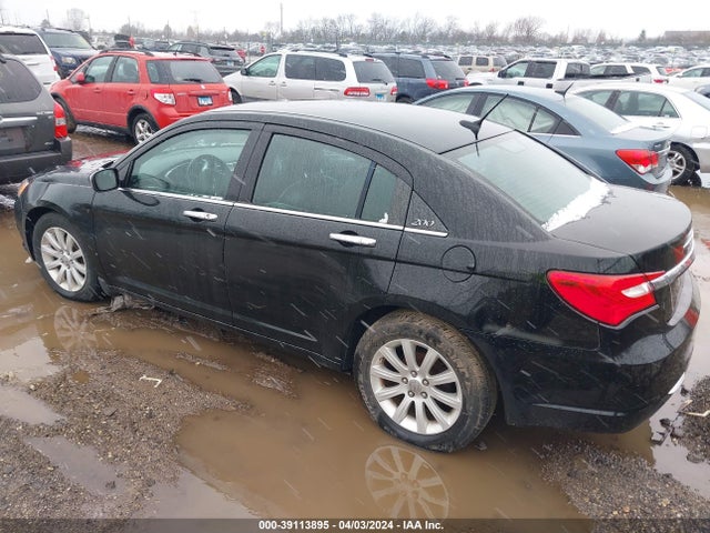 Chrysler 200 Limited 2014 1C3CCBCG6EN134552 Image 3