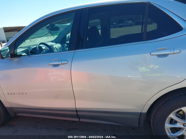 Chevrolet EQUINOX LT 2018 2GNAXJEV5J6136117 Image 15