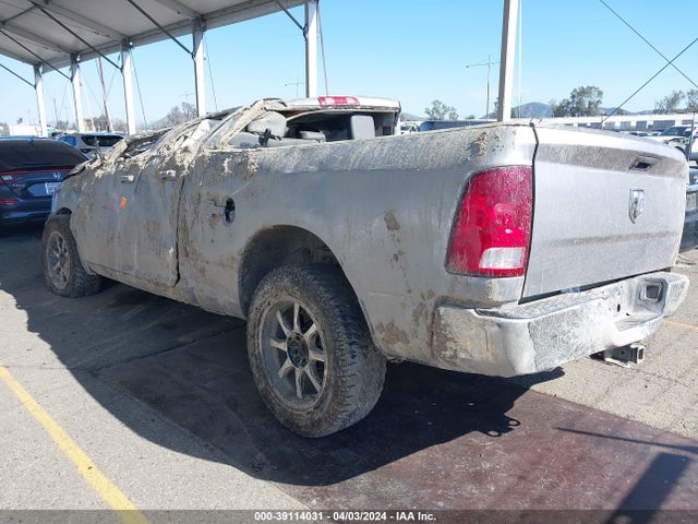 1C6RR6FG2KS604426 RAM 1500 Classic Tradesman Quad Cab 4x2 6'4 Box