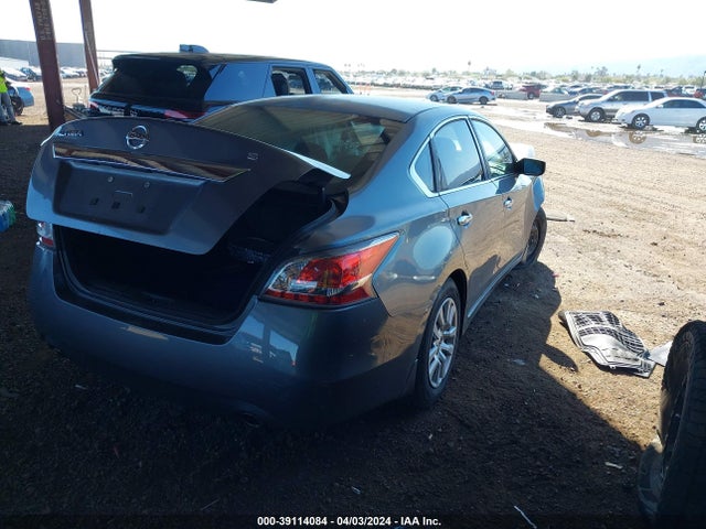 Nissan Altima 2.5 S 2015 1N4AL3APXFC272433 Image 4