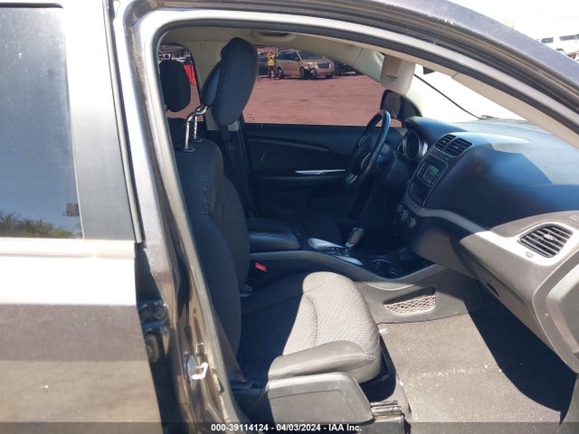 Dodge JOURNEY SE 2018 3C4PDCAB2JT448412 Image 5